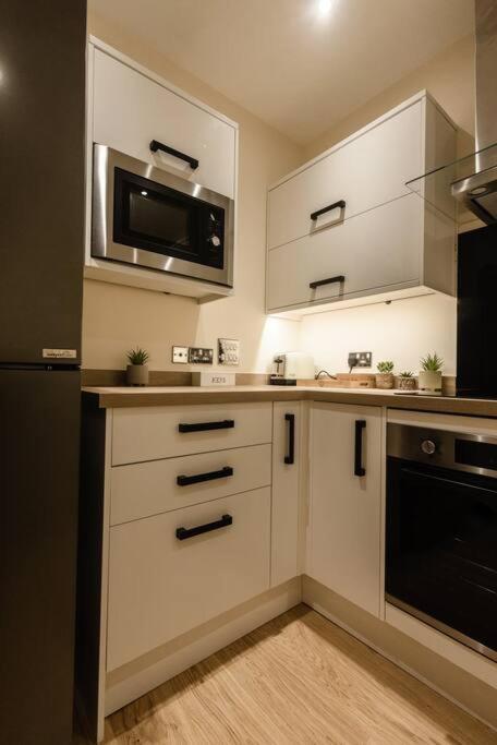 사우샘프턴 Ocean - 2 Bed Flat Sleeps 6 With Gym Access 아파트 외부 사진